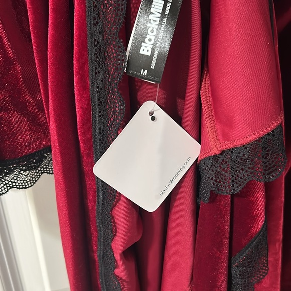 Velvet Wine Spectre Waterfall Dress, Blackmilk Size Medium - Picture 7 of 7